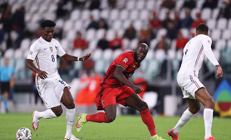 疯传中（世界杯决赛）意大利PK爱尔兰亚军赛比分-深度报道