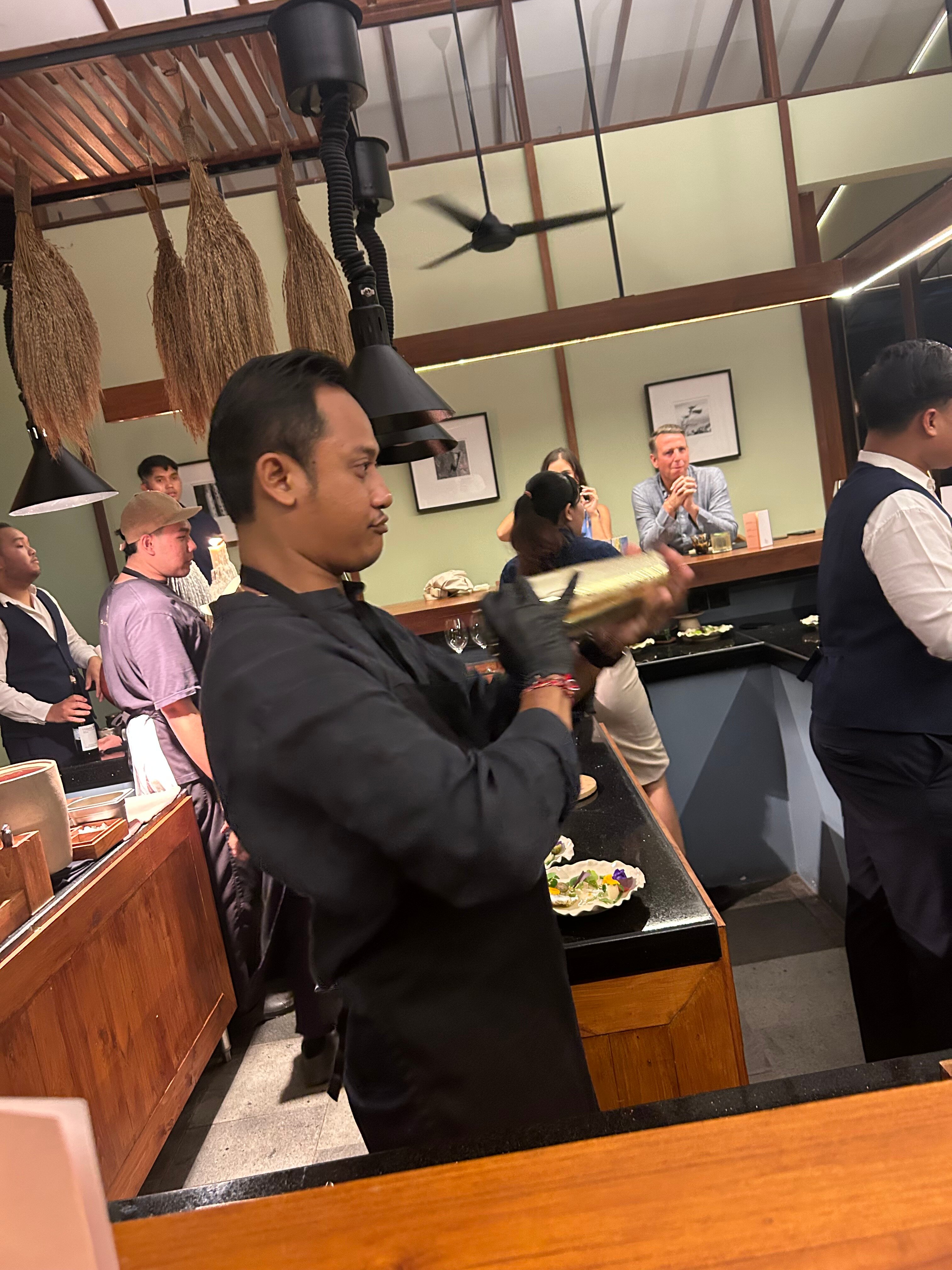 情报摘要（亚洲杯决赛）圭亚那2v2希腊比分疲劳影响-行家点评