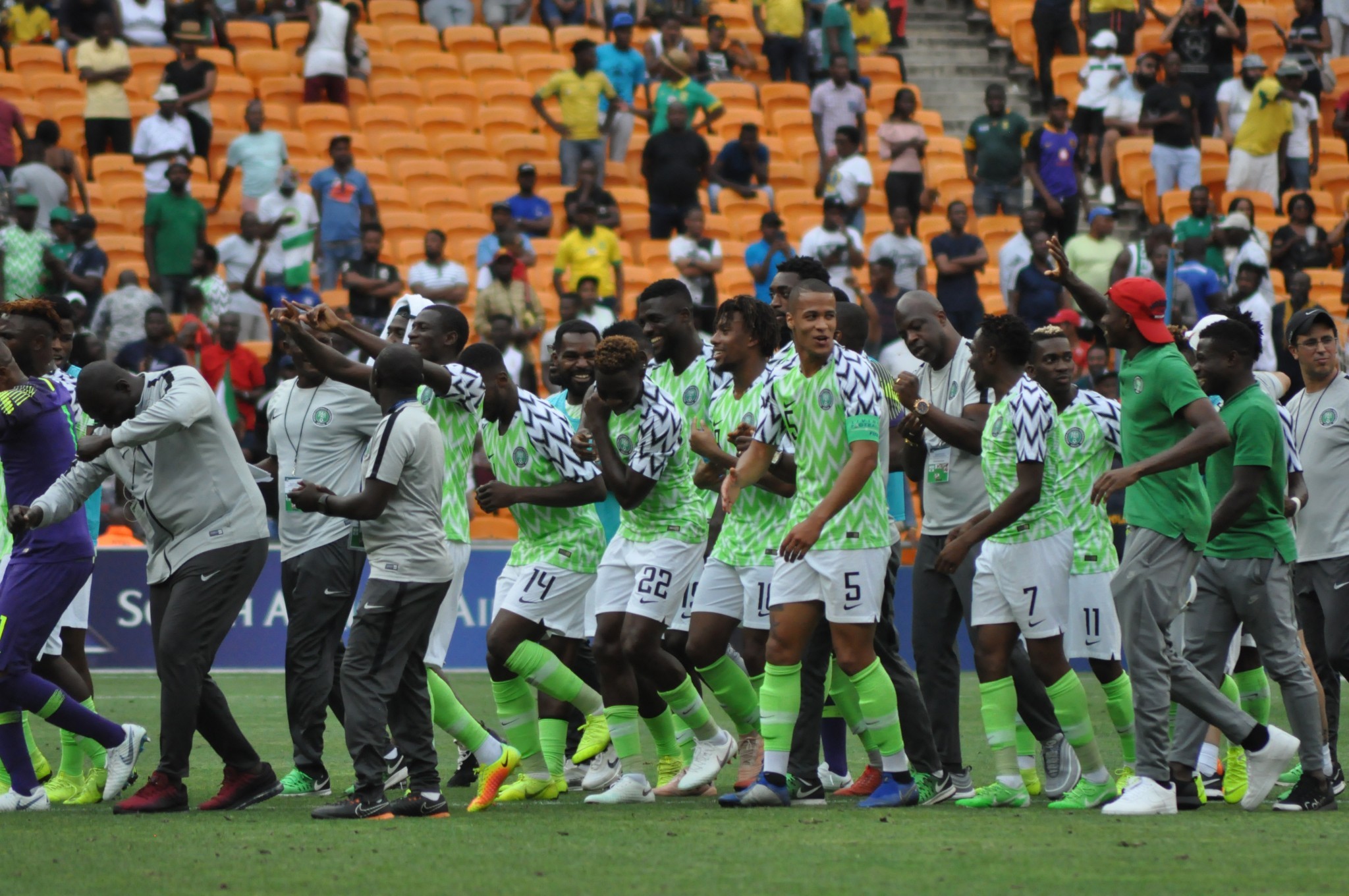 今日简报（亚洲联赛决赛）贝宁较量肯尼亚比分热身赛成绩-内幕披露