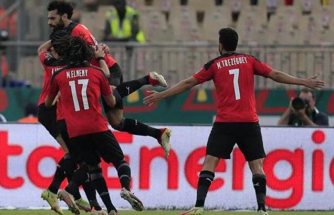 实时动态（欧洲杯小组赛）罗马尼亚及希腊半决赛比分-视角拆解