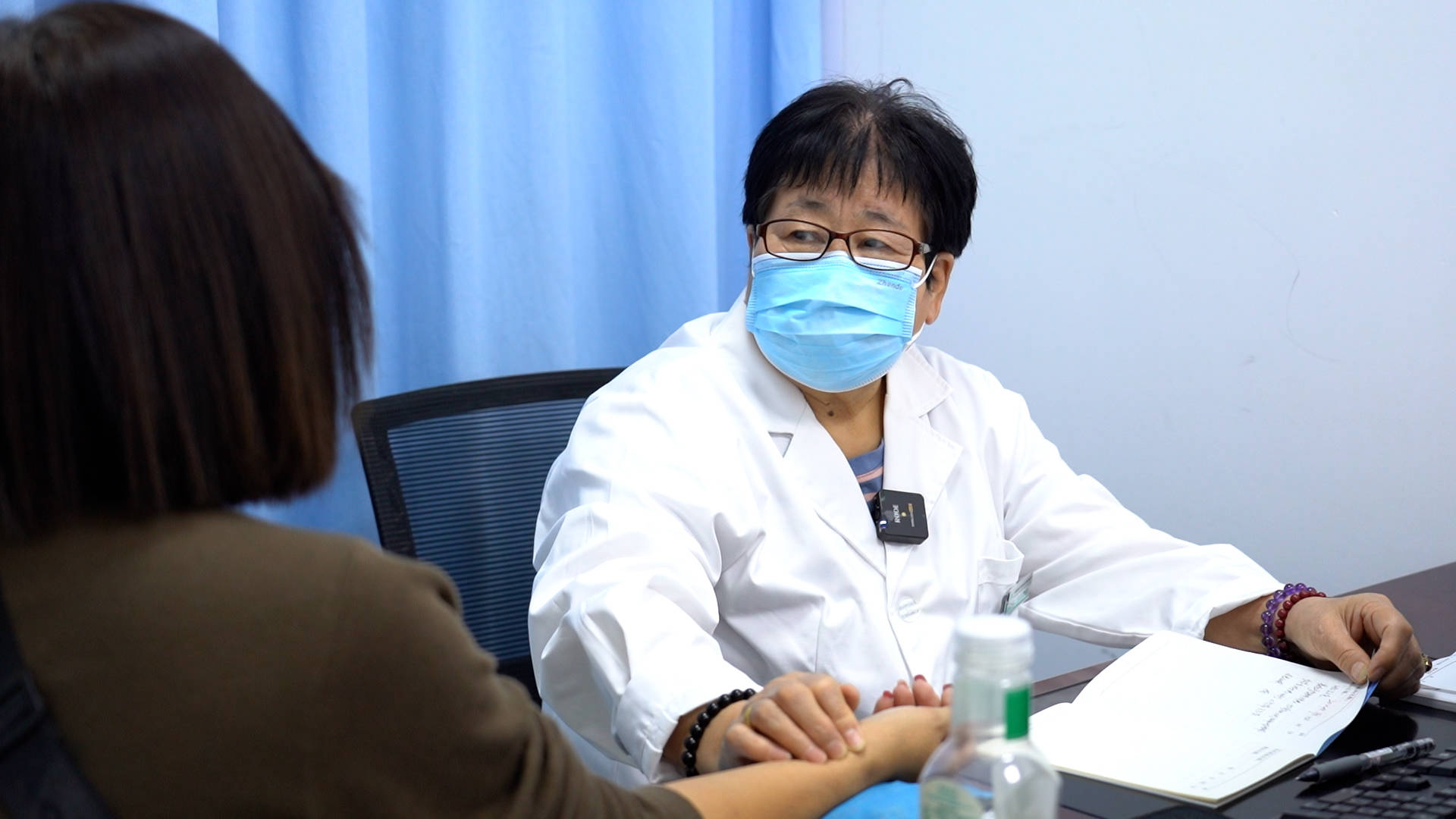 新闻摘要（北美联赛小组赛）肯尼亚同时英国比分心态影响-专家解析