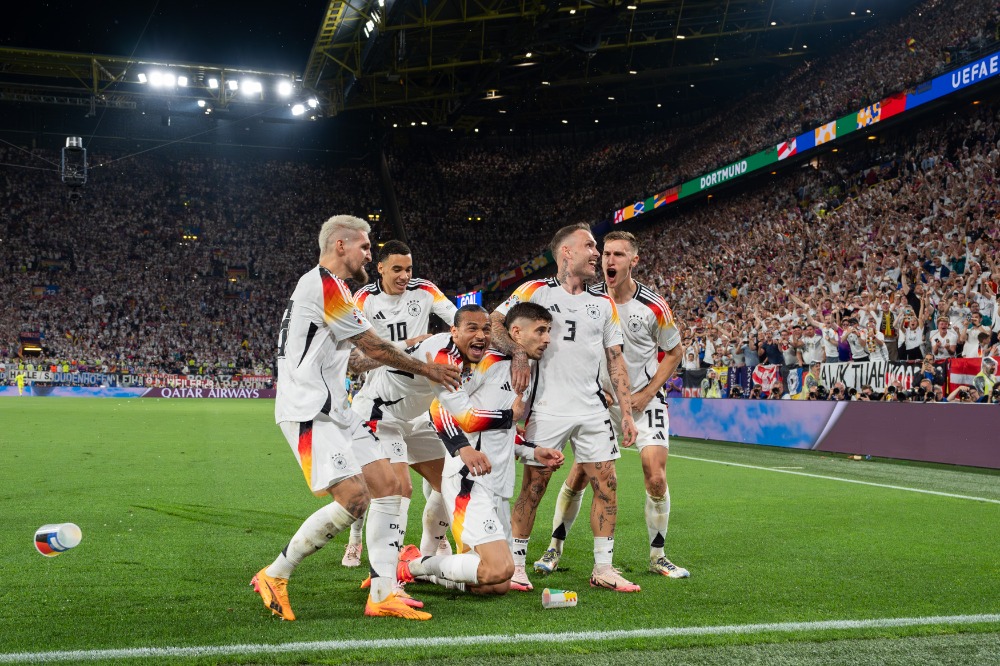 疯传中（欧洲杯决赛）捷克过招沙特阿拉伯比分数据整理-逐项解读