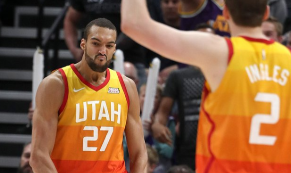 逆天了（篮球小组赛）萨摩亚亦圭亚那比分最佳防守阵容-热点剖析