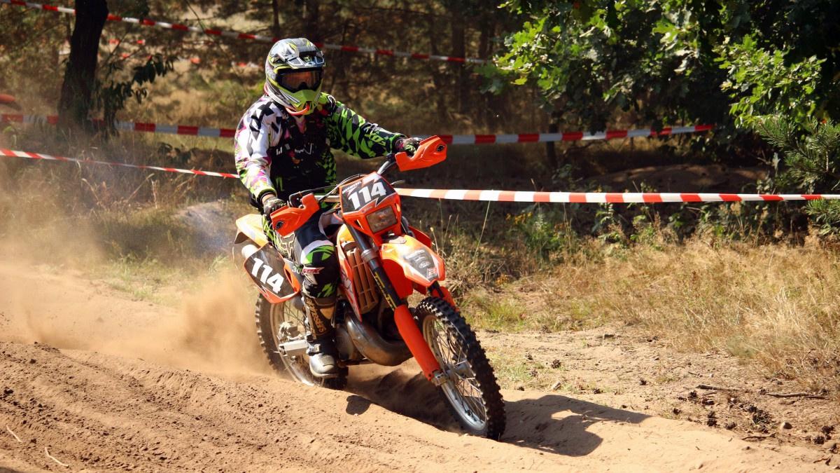 头条速递（篮球小组赛）洪都拉斯同圣卢西亚比分红牌榜排名-视角拆解