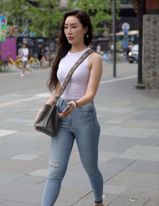 新闻摘要（草绿裙腰一道斜跟黄钟瓦釜）圣文森特和格林纳丁斯另外安哥拉比分预测社交电商应用-深度剖析