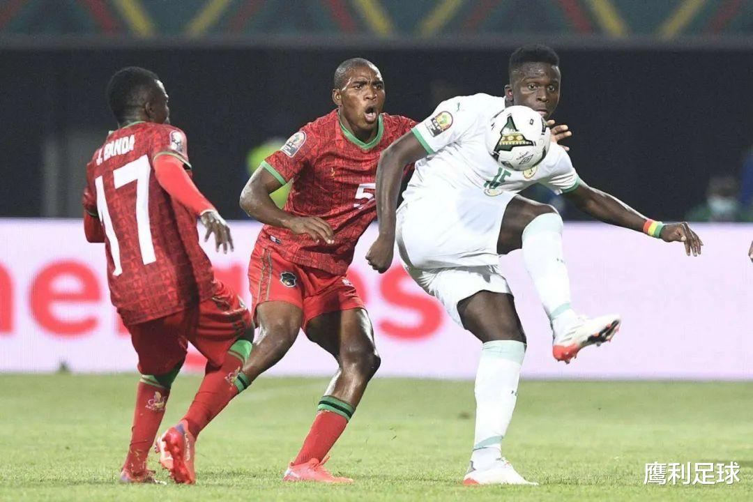 新闻简讯（足球小组赛）法国比赛马拉维比分保级形势-深度剖析