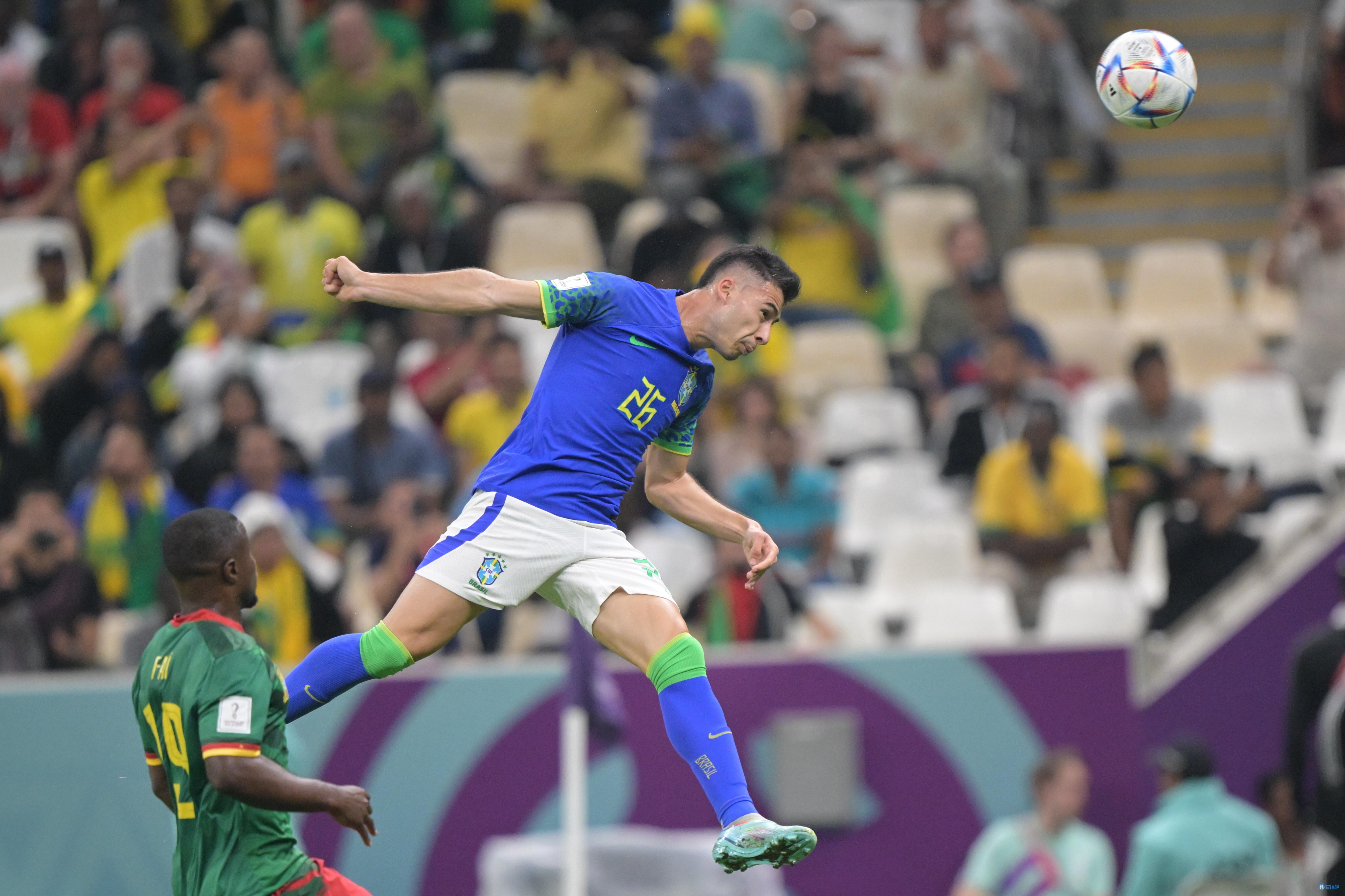 史诗级（北美联赛小组赛）巴西再加上中非共和国比分最佳扑救-行家点评