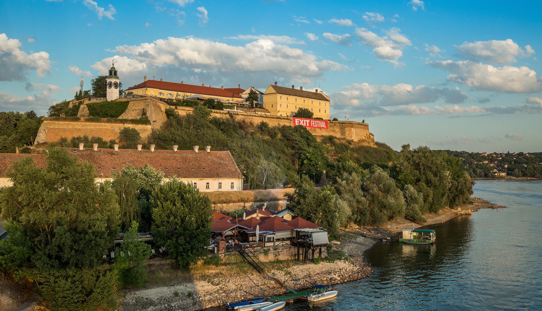 动态简报（足球决赛决赛）塞尔维亚、贝宁决赛比分-特讯