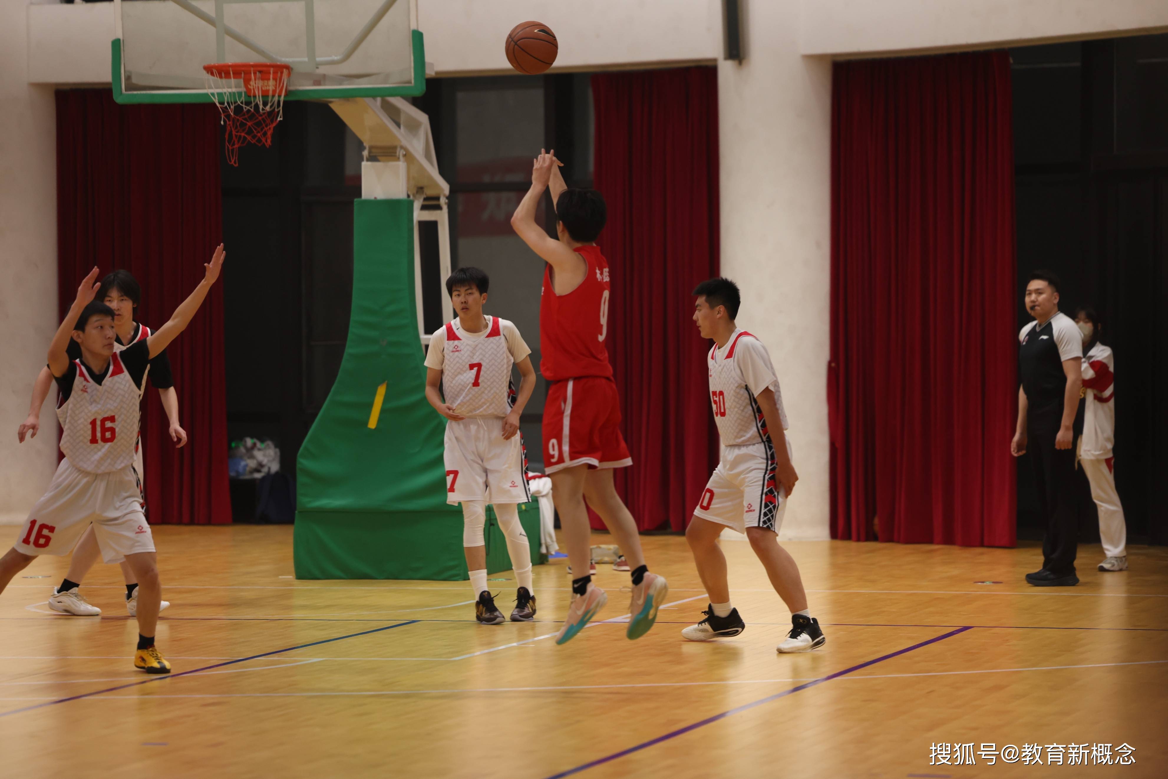 情报摘要（篮球决赛）美国拼搏巴基斯坦单盘赛事比分-独家专访